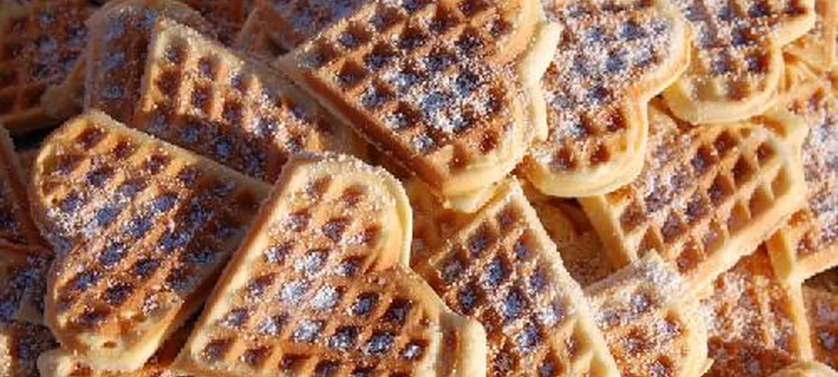 Waffelverkauf beim Mendener Erntedankfest